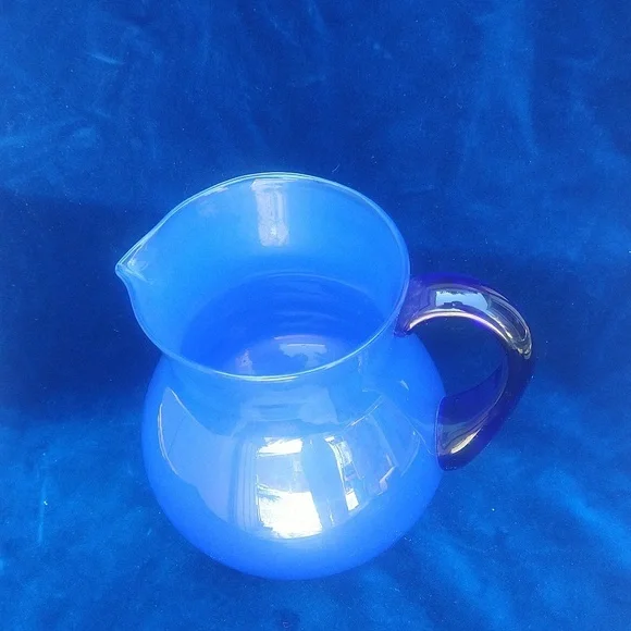 Stunning Hand Blown 36 oz. Cobalt Handled Baby Blue Glass Pitcher - Picture 3 of 4